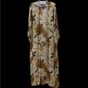 Vintage Floral Kimono Robe in Cream and Orange